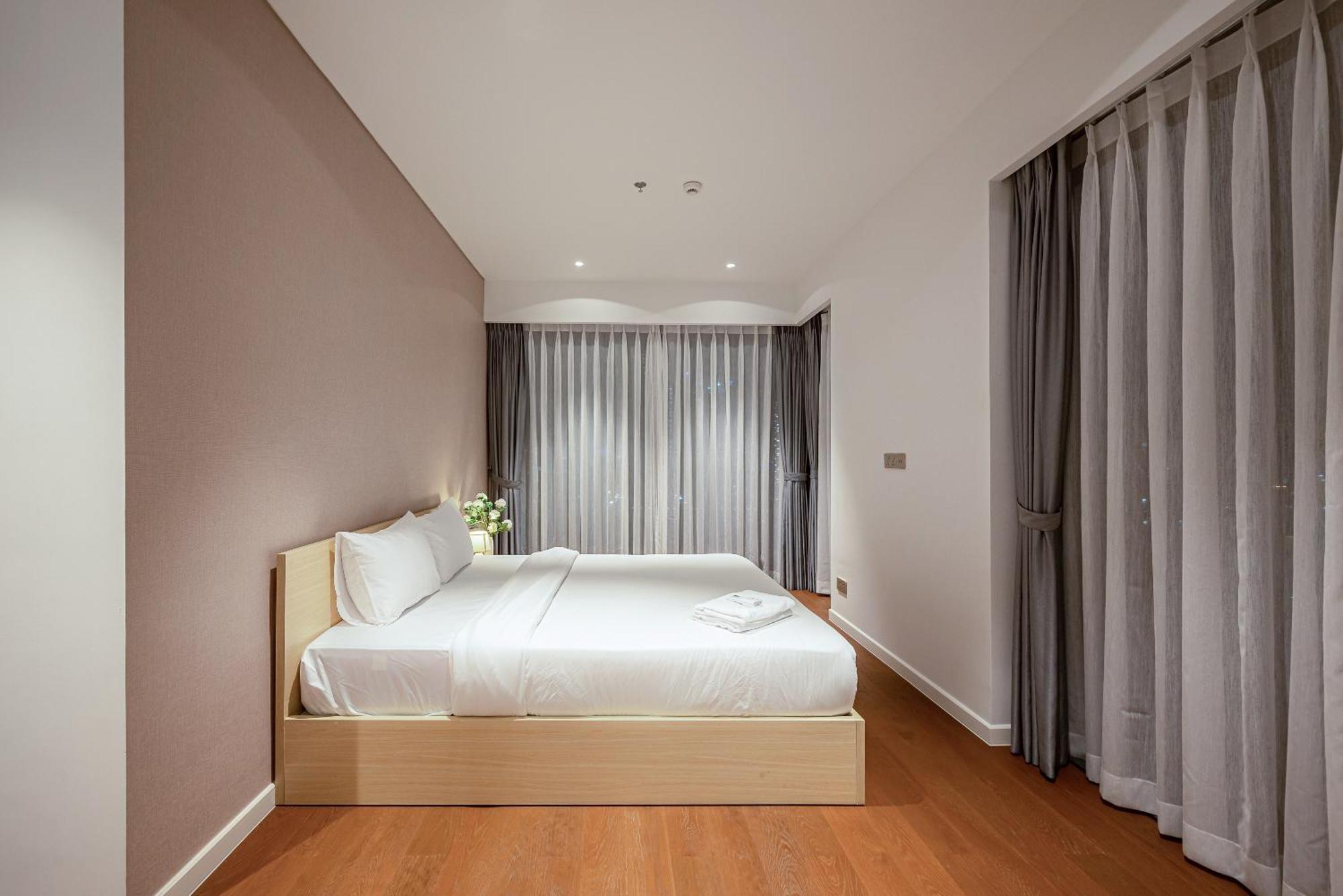 Saigon The Metropole - Residences Complex - By Svillage "Escape To Perfection" Ho Chi Minh City Room photo